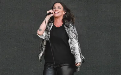 Imagem ilustrativa da imagem Após 12 anos, Alanis Morissette volta a se apresentar no Brasil