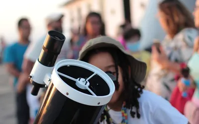 Imagem ilustrativa da imagem Barra recebe evento de observação com astrônomos e telescópio