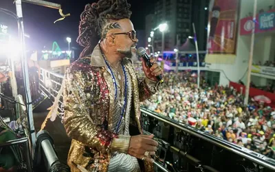 Imagem ilustrativa da imagem Brown celebra 45 anos de carreira com uma intensa agenda de Carnaval