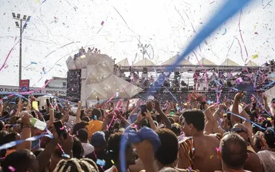 Imagem ilustrativa da imagem Carnaval dos bairros de Salvador será marcado por axé music e pagodão