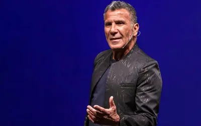 Imagem ilustrativa da imagem Eri Johnson desembarca em Salvador com novo espetáculo