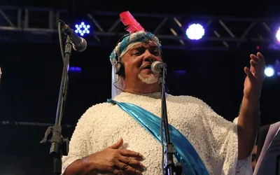 Imagem ilustrativa da imagem Gerônimo recebe Pierre Onassis em show no Rio Vermelho