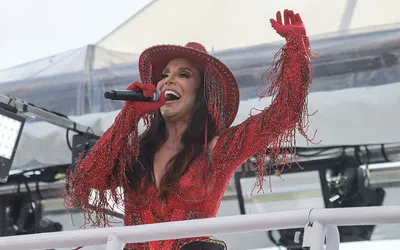 Imagem ilustrativa da imagem Ivete anuncia projeto e turnê em homenagem aos 30 anos de carreira