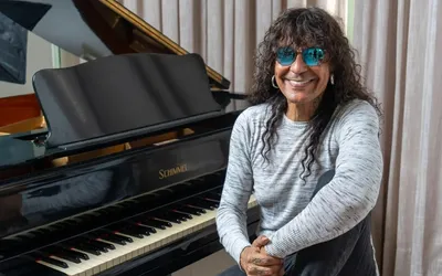 Imagem ilustrativa da imagem Luiz Caldas vai receber a Medalha UBC em celebração ao Axé Music