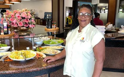 Imagem ilustrativa da imagem Sampa restaurante abre espaço para confraternizações de fim de ano