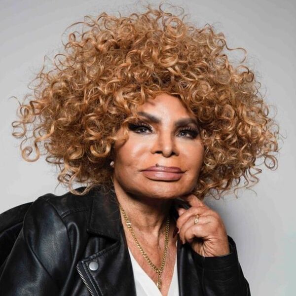 Imagem ilustrativa da imagem Elza Soares ganhará DVD, documentário e álbum de inéditas em 2023