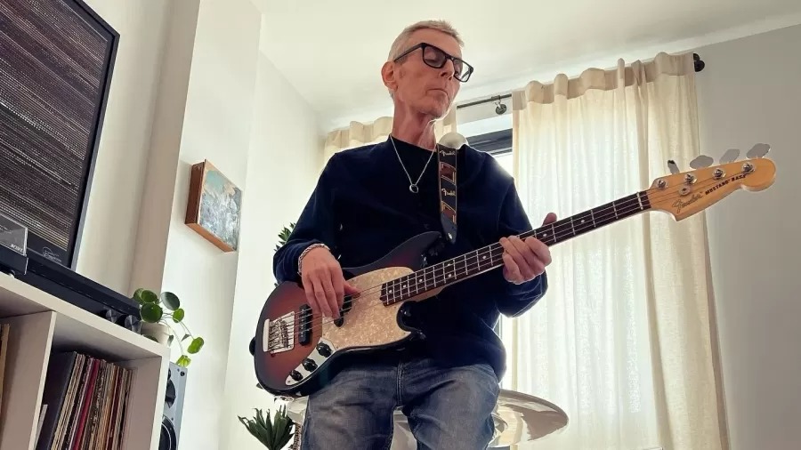 Imagem ilustrativa da imagem Baixista do The Smiths, Andy Rourke morre aos 59 anos