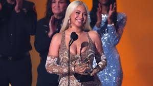 Imagem ilustrativa da imagem Grammy 2025: Beyoncé vence Álbum do Ano pela 1ª vez