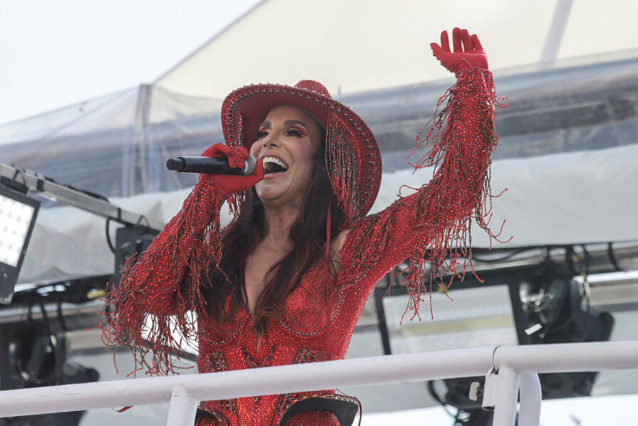 Imagem ilustrativa da imagem Ivete anuncia projeto e turnê em homenagem aos 30 anos de carreira