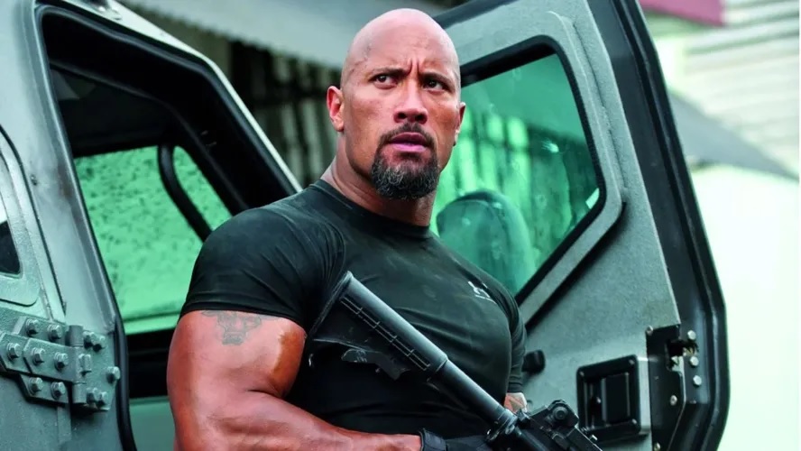 Imagem ilustrativa da imagem The Rock enfrentará Jason Momoa em spin-off de “Velozes e Furiosos”
