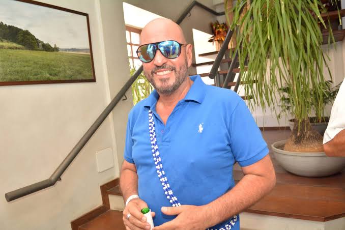 Imagem ilustrativa da imagem Nino Nogueira: a estética do garimpo e o brilho da festa