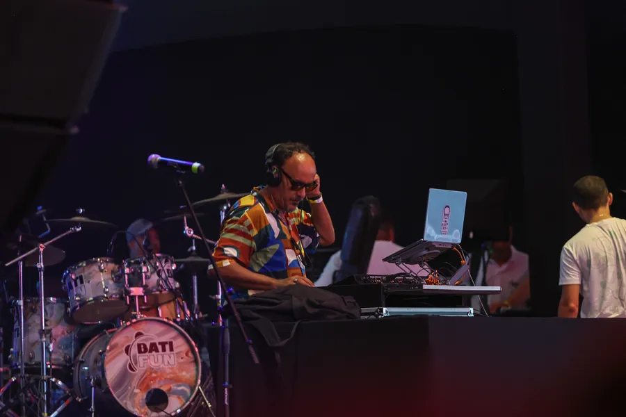 SAMBA DE CLASSE - ALCIONE