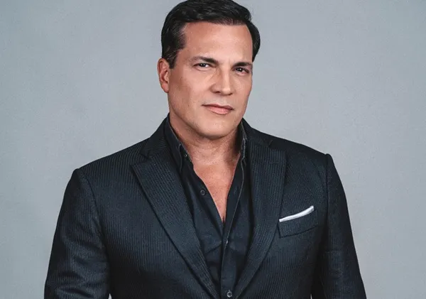 
		Daniel Boaventura faz show especial de Dia dos Namorados na Pupileira
