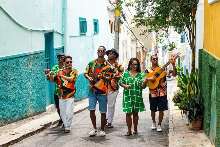 
		Grupo Botequim prolonga clima do Carnaval com roda de samba
