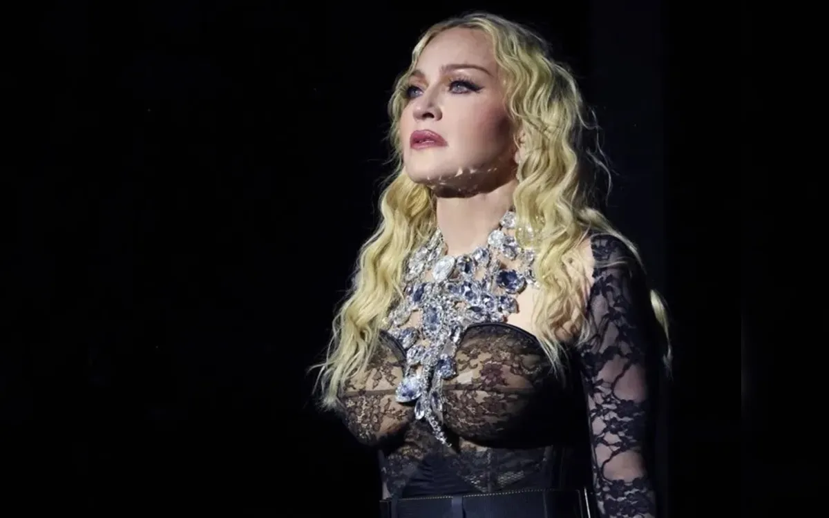 Azul anuncia voos extras entre Salvador e Rio para show de Madonna