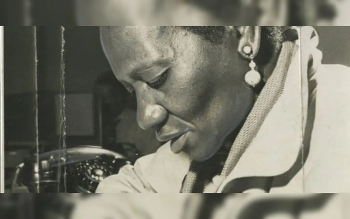 Caixa Cultural tem exposição em homenagem à Carolina Maria de Jesus