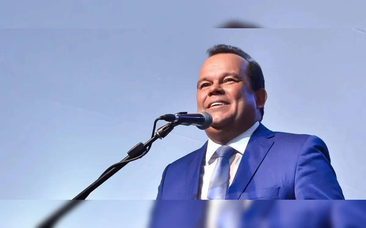 Candidato à prefeitura, Geraldo Jr. concede entrevista em A TARDE FM