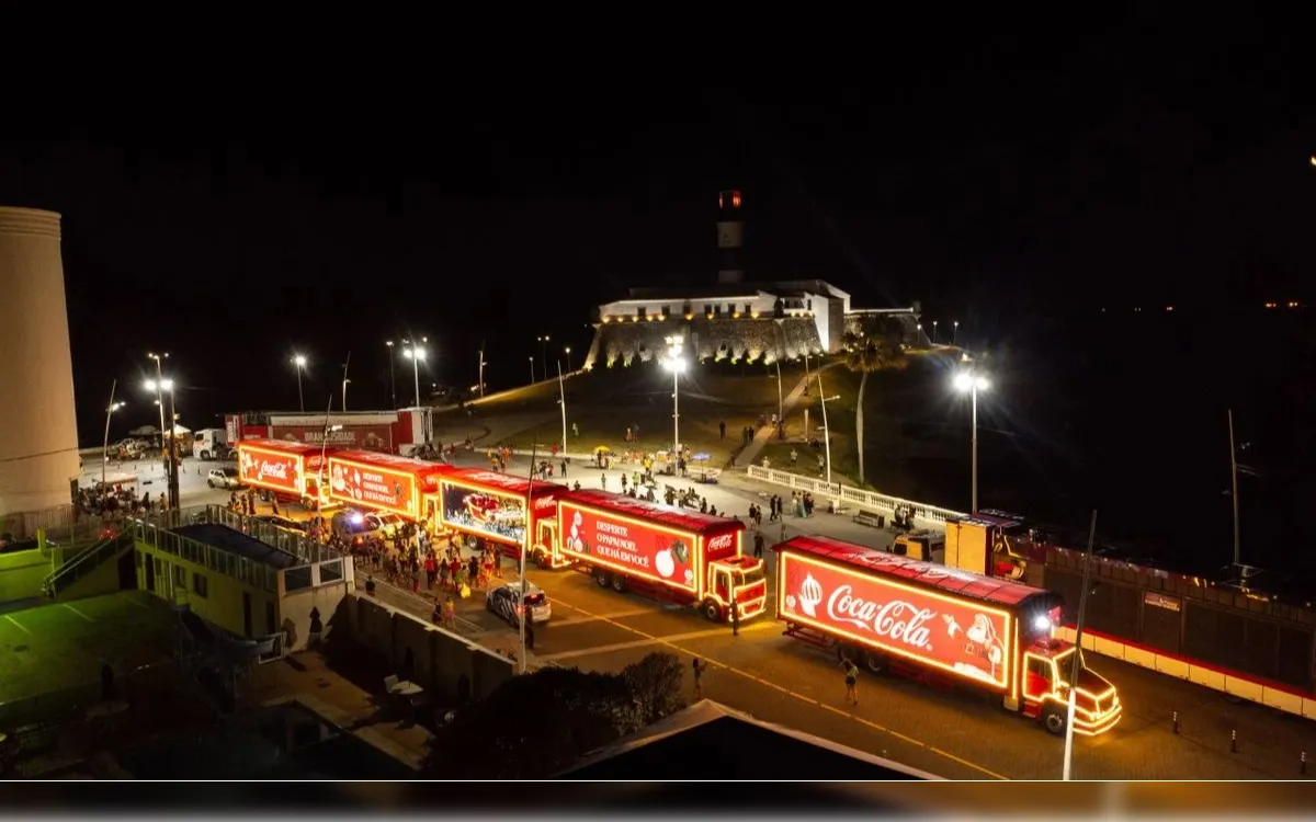 Caravana da Coca-Cola chega com passeios pela capital baiana