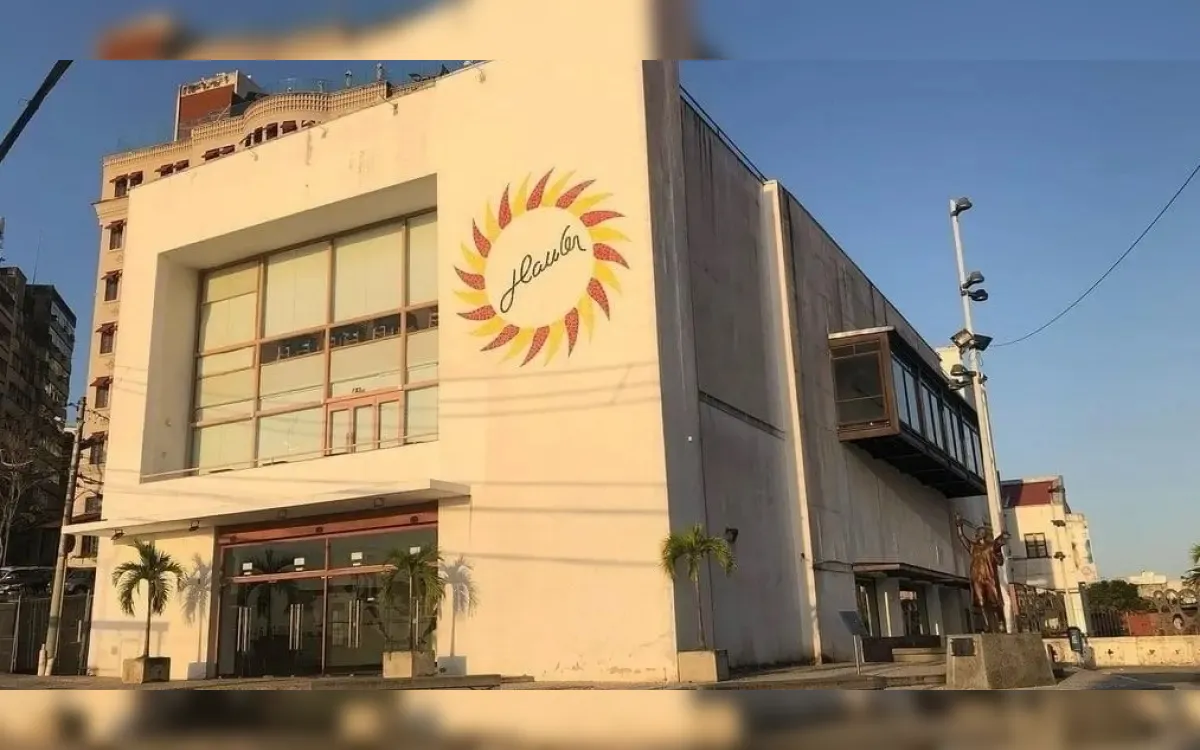 Cine Glauber Rocha recebe sessão de primeiro filme gravado na Chapada