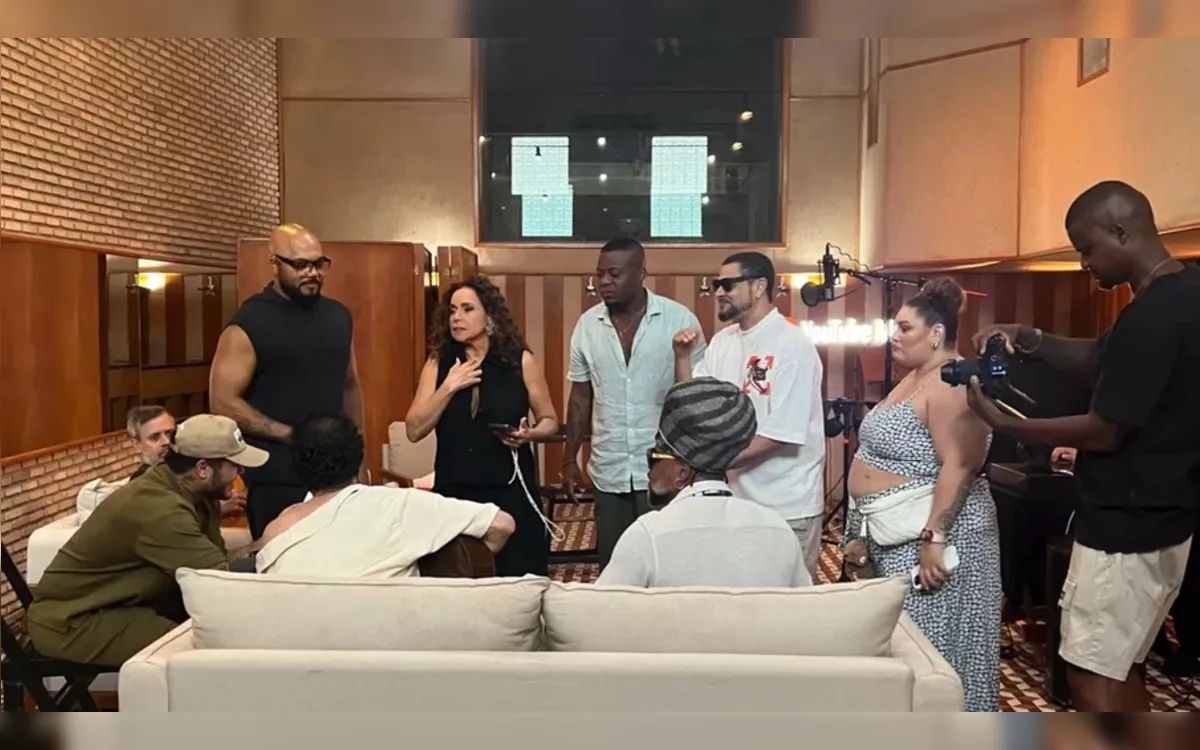 Daniela Mercury lança música em homenagem aos 40 anos do Axé; ouça