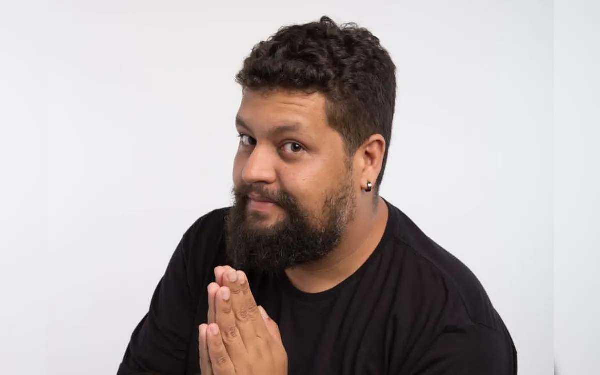 Domingo no TCA recebe comédia ‘RECEBA!’ por R$1