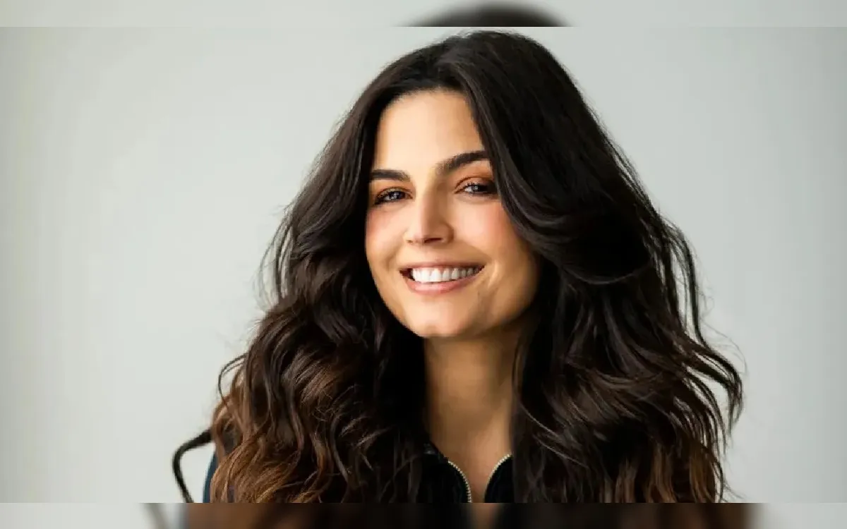 Emanuelle Araújo lança música de álbum dedicado aos ritmos baianos