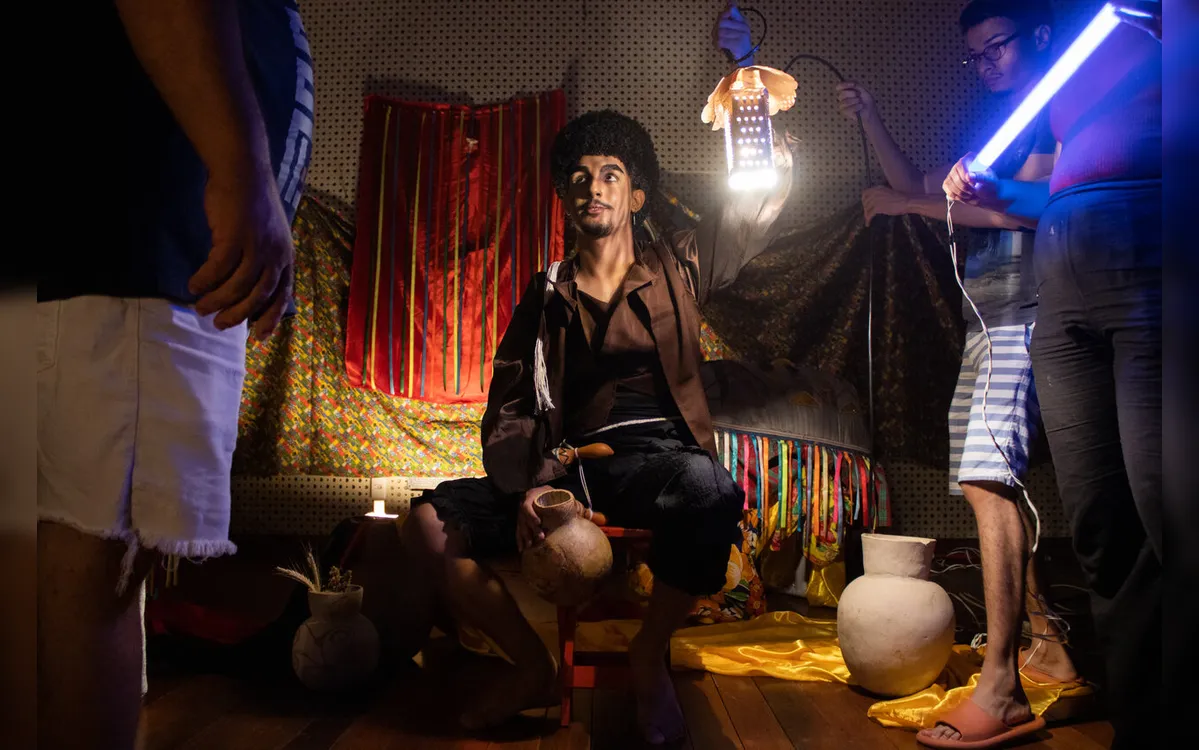 Funceb inscreve até terça-feira, 6, para oficinas de teatro