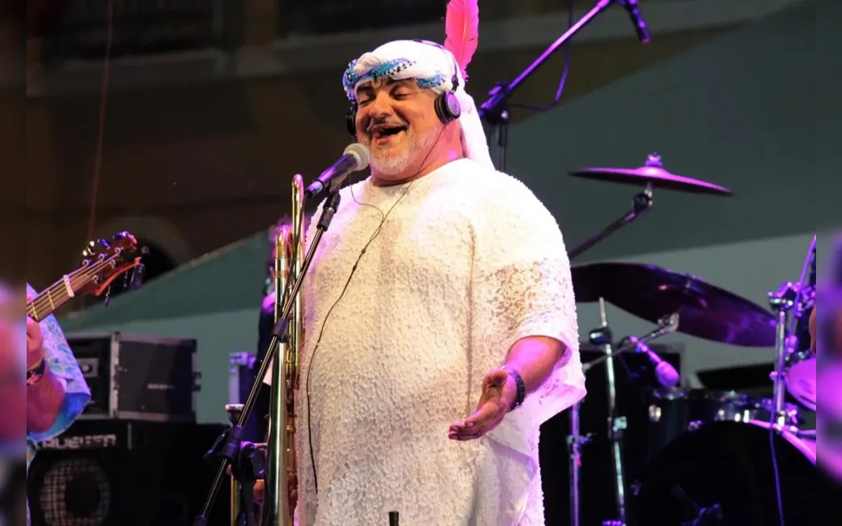 Gerônimo e Baile da Independência animam Campo Grande nesta segunda