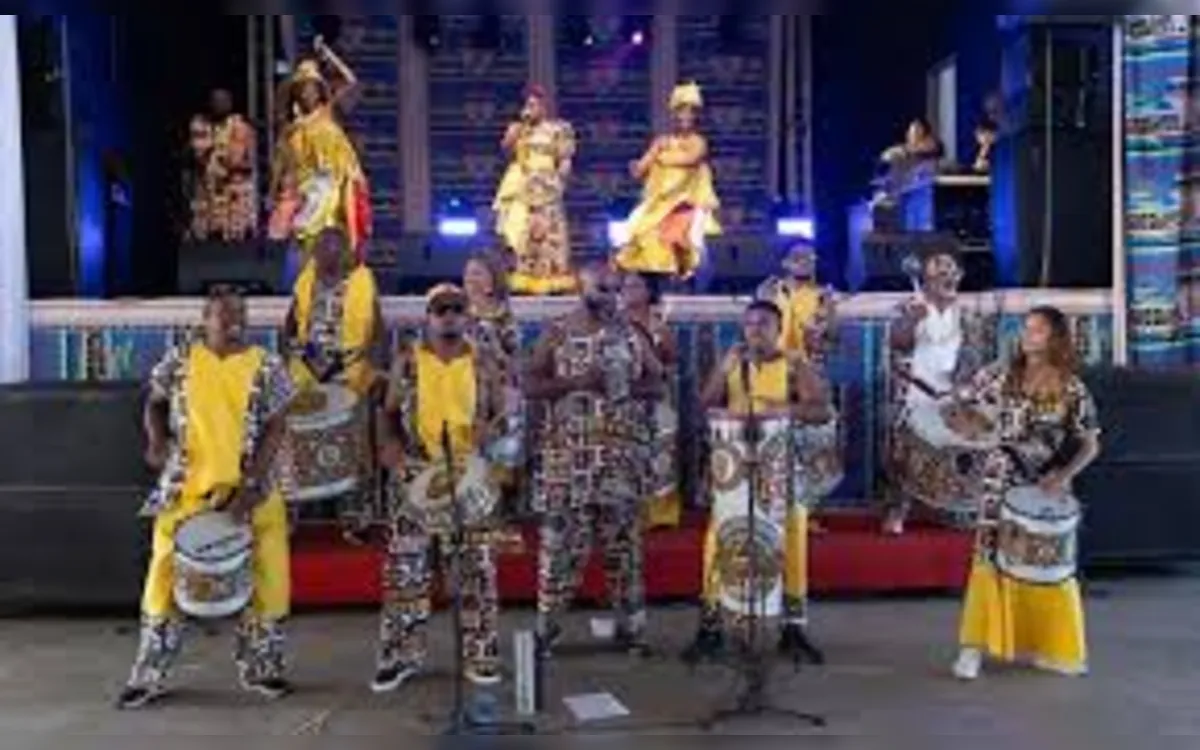 Ilê Aiyê realiza último ensaio pré-Carnaval neste domingo, 23