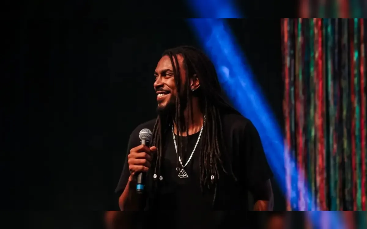 Jhordan Matheus estreia novo show de humor em Salvador