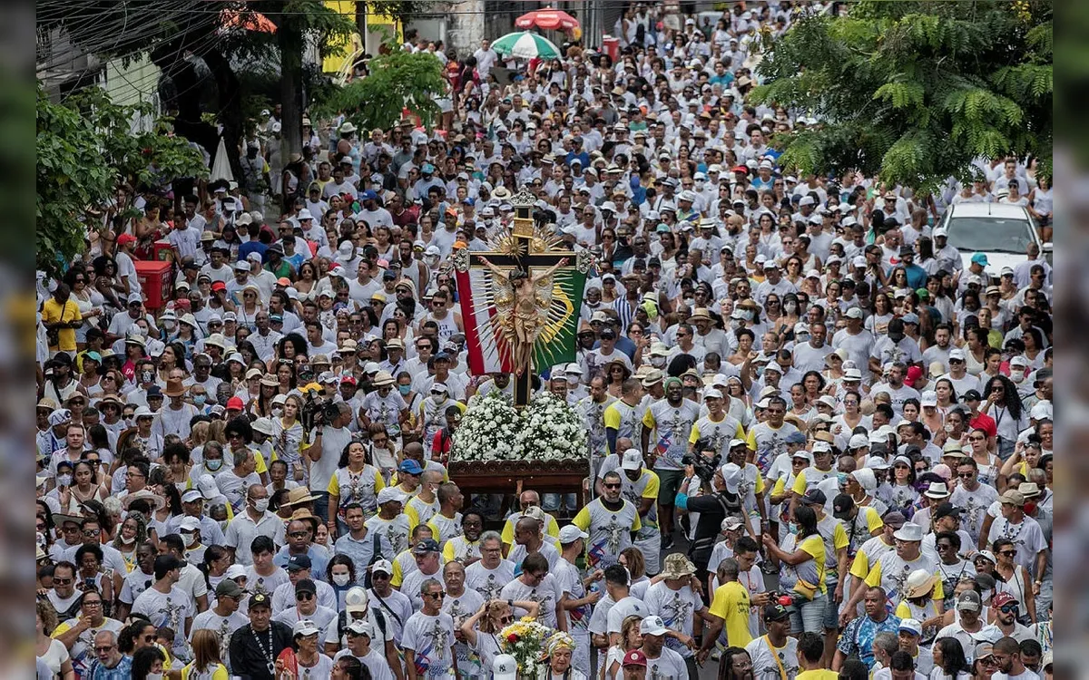 Lavagem do Bonfim: saiba como curtir a festa sem prejudicar a saúde