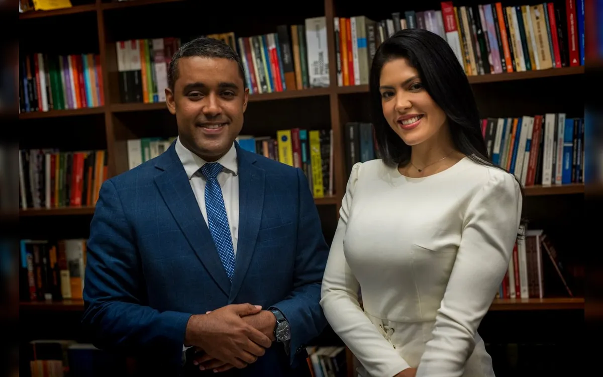 Livros sobre violência doméstica e negros são lançados em Salvador