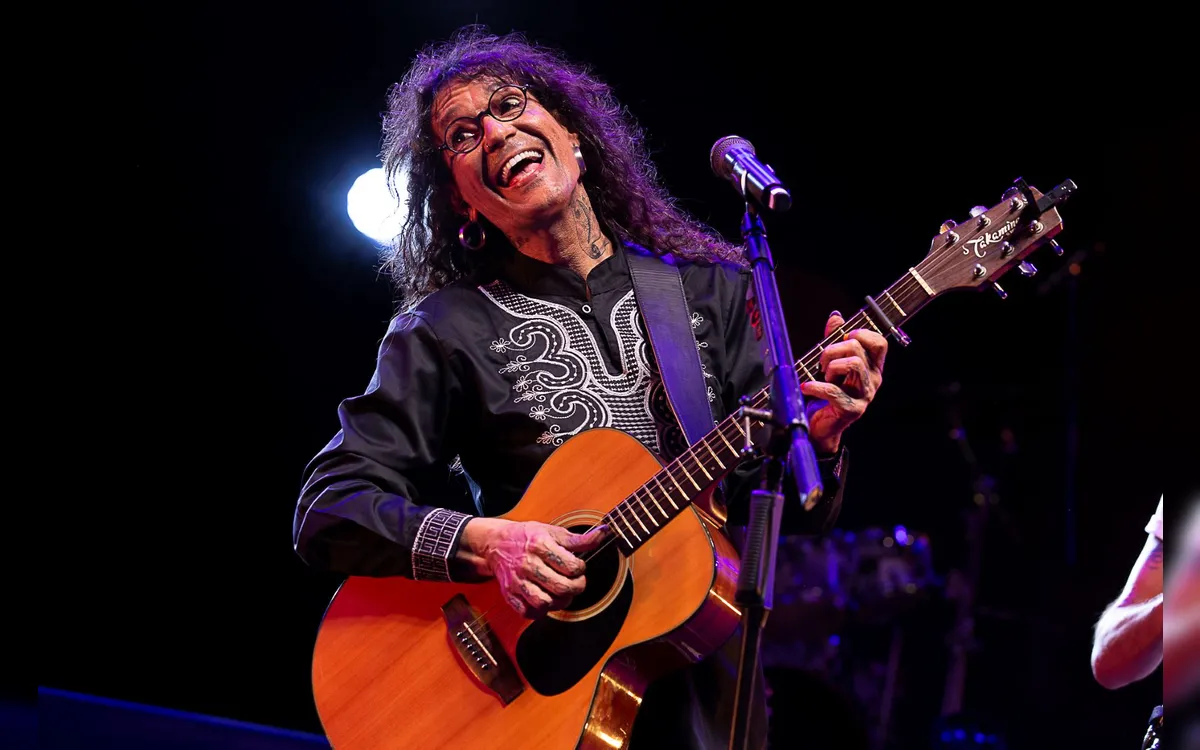 Luiz Caldas faz show na Concha Acústica nesta sexta-feira (19)