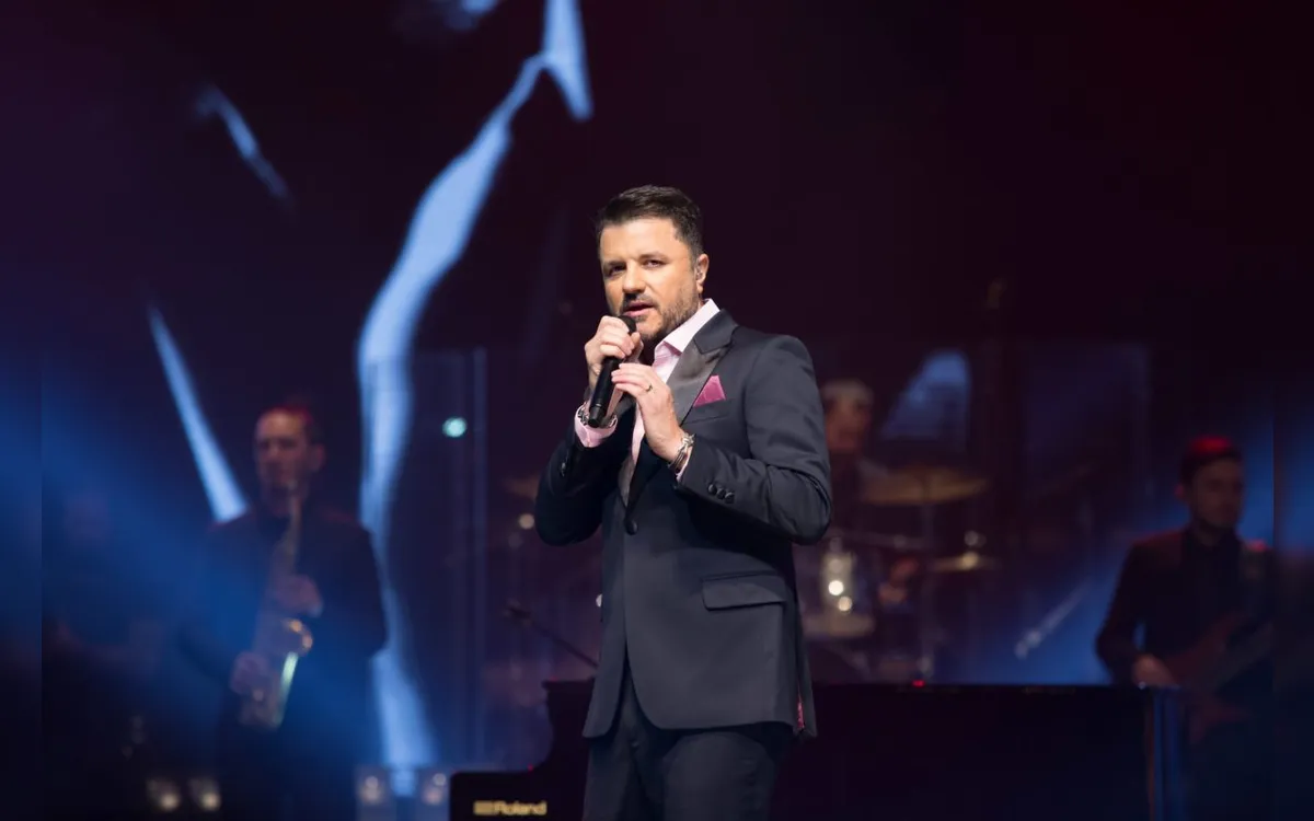 Maurício Manieri vai apresentar o show Romantic Classics, em Salvador