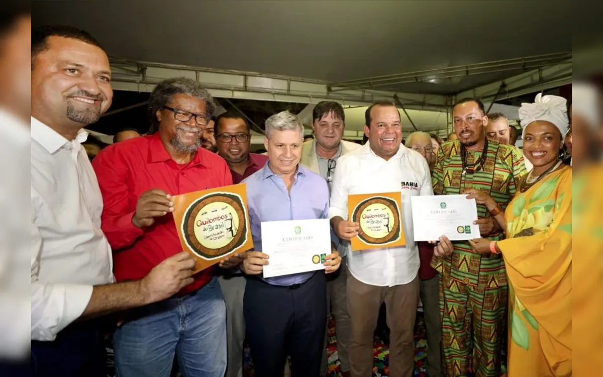 Show de Samba de Pretas na Feira Baiana da Agricultura Familiar