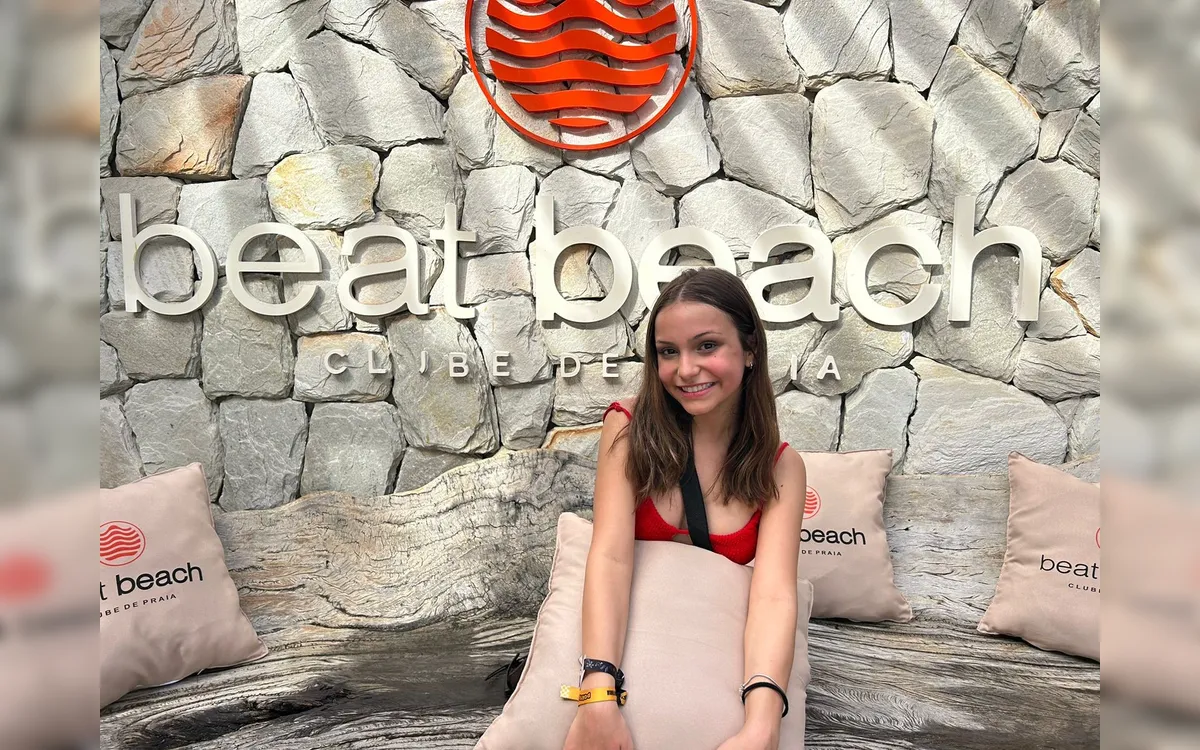 Turismo estudantil movimenta economia de Porto Seguro no mês de julho