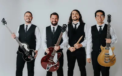 Imagem ilustrativa da imagem Banda Us Beatles comemora 60 anos do disco “HELP!” no Sesi Rio Vermelho