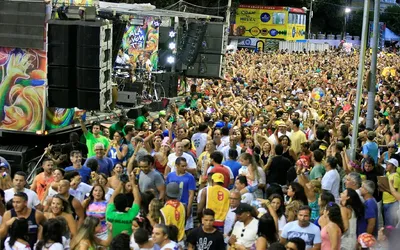 Imagem ilustrativa da imagem Fuzuê e Furdunço: confira a ordem dos desfiles das atrações