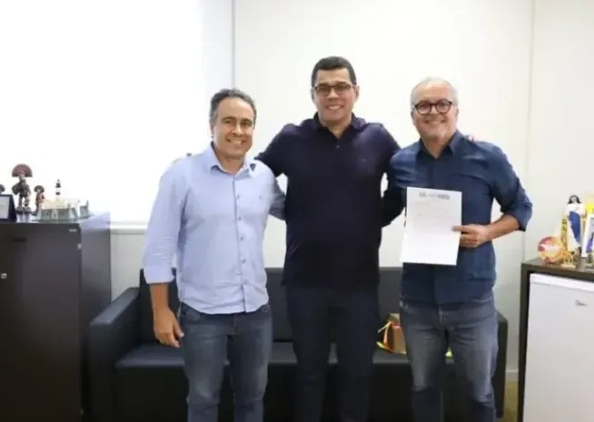 
		A TARDE firma parceria com a Prefeitura para Travessia Mar Grande-Salvador