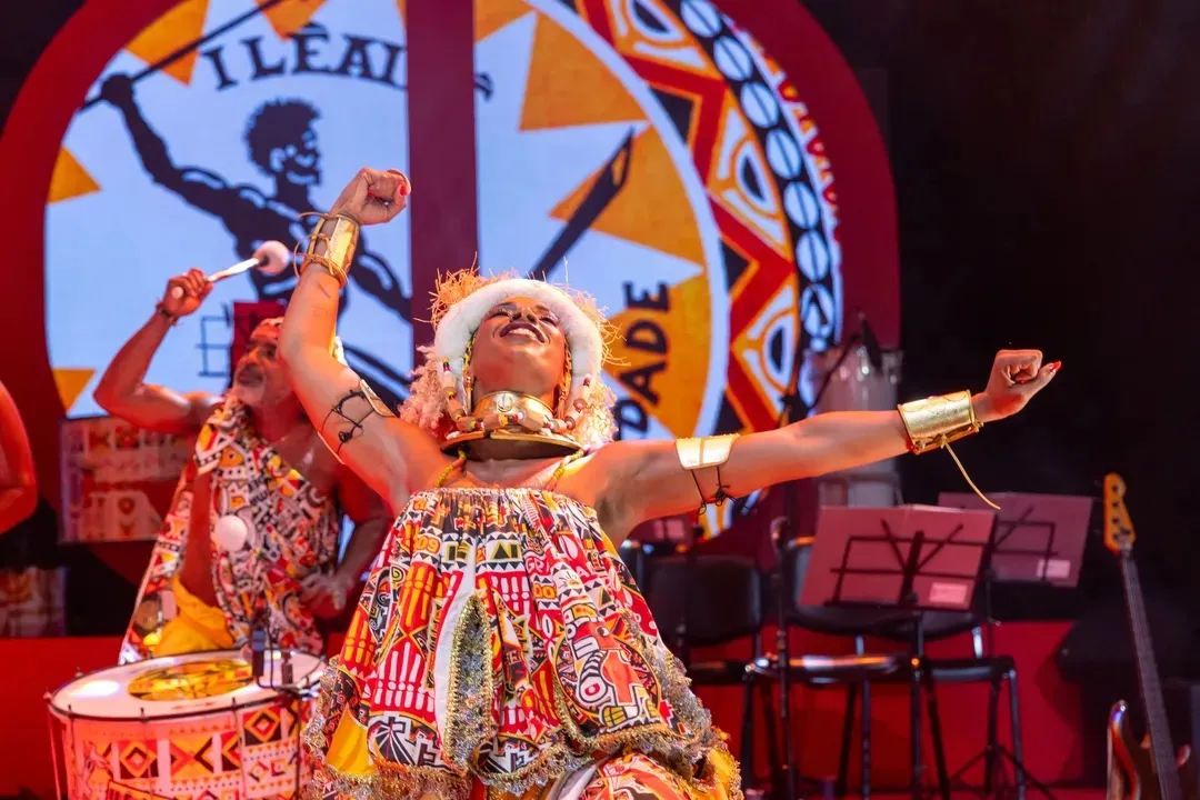 Ivete Sangalo, Ilê Aiyê, Bell e mais: veja programação do sábado de Carnaval