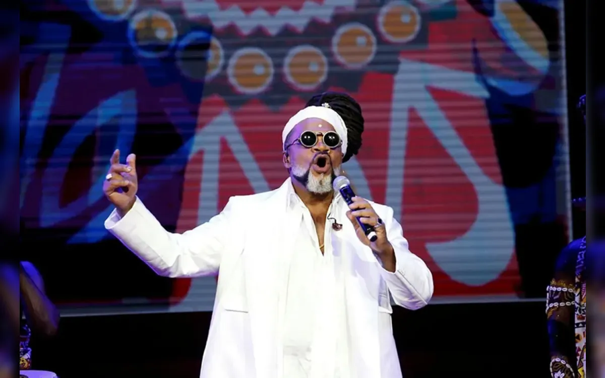 Arena A TARDE: Carlinhos Brown elogia novo espaço de shows de Salvador