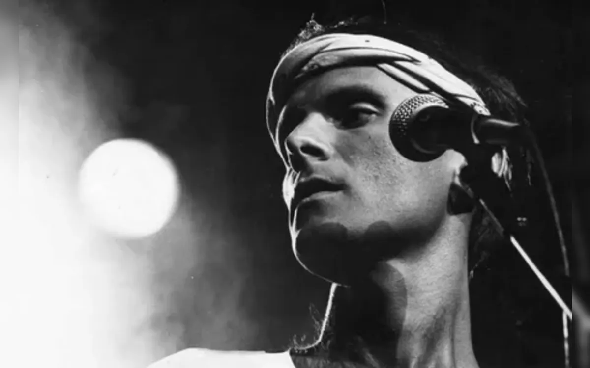 Cazuza sem filtros: novo filme mostra a explosão artística em meio à AIDS