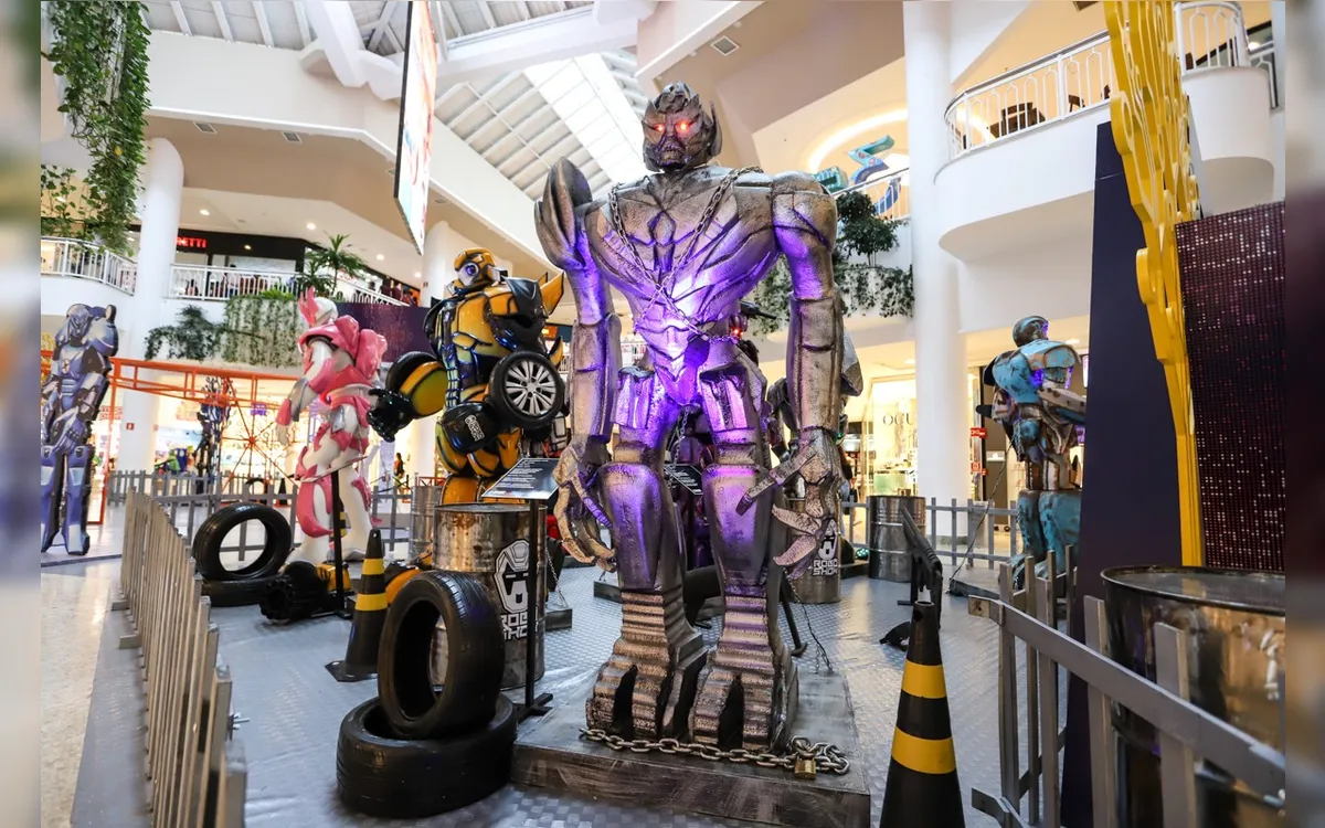 Exposição gratuita de robôs gigantes desembarca em Salvador