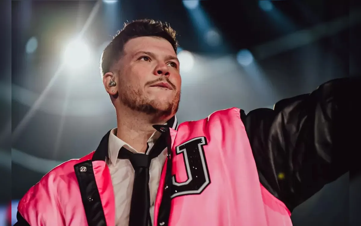 Ferrugem celebra 10 anos de carreira com show especial em Salvador