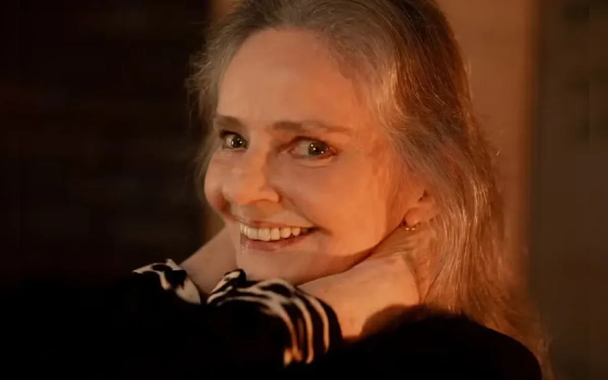 Morre a cantora Angela Ro Ro, aos 75 anos