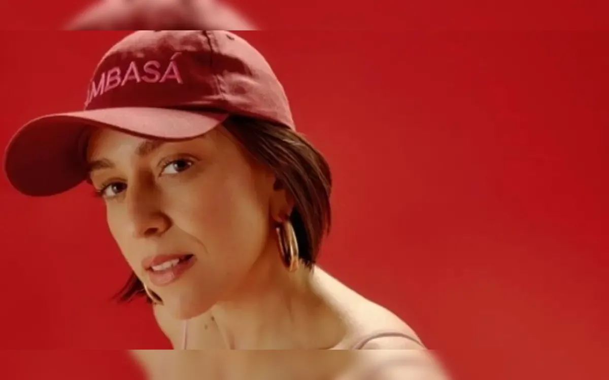 Roberta Sá celebra duas décadas de carreira com show em Salvador