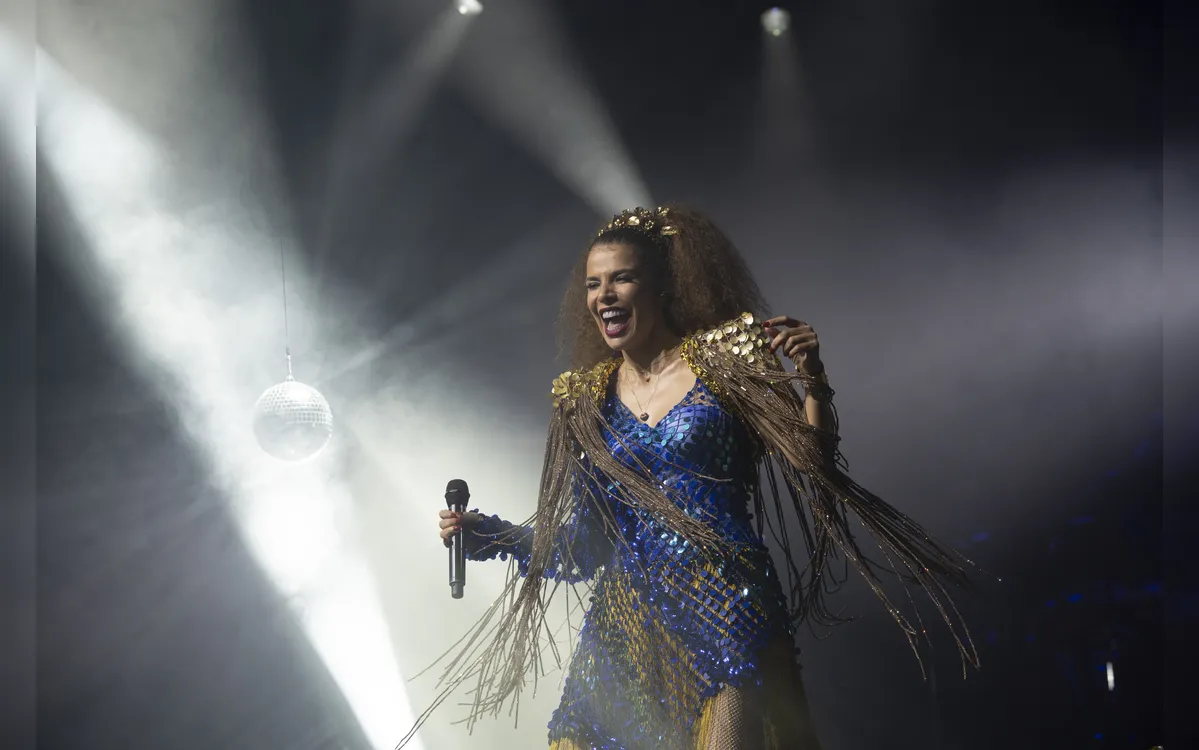 Show de Vanessa da Mata em Salvador abre venda de ingressos nesta terça (15)
