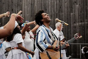  Ex-jogador de futebol baiano promove evento afro-cultural na França