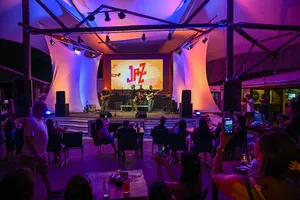 ‘Festival de Jazz – Música e Arte’ é adiado para outubro na Praia do Forte