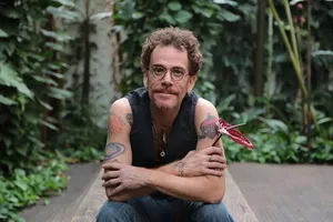 Nando Reis é o convidado do Conversa Brasileira, na A TARDE FM, neste domingo